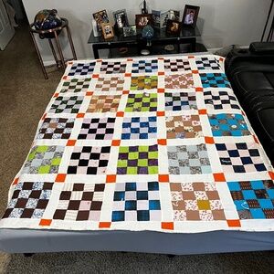 Vintage 16 Patch Quilt